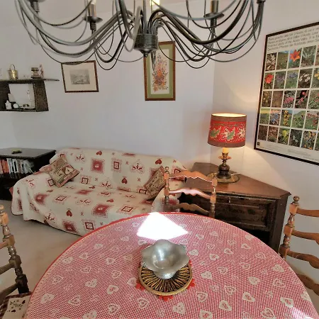 Locazione Turistica Giomein.5 Apartmán